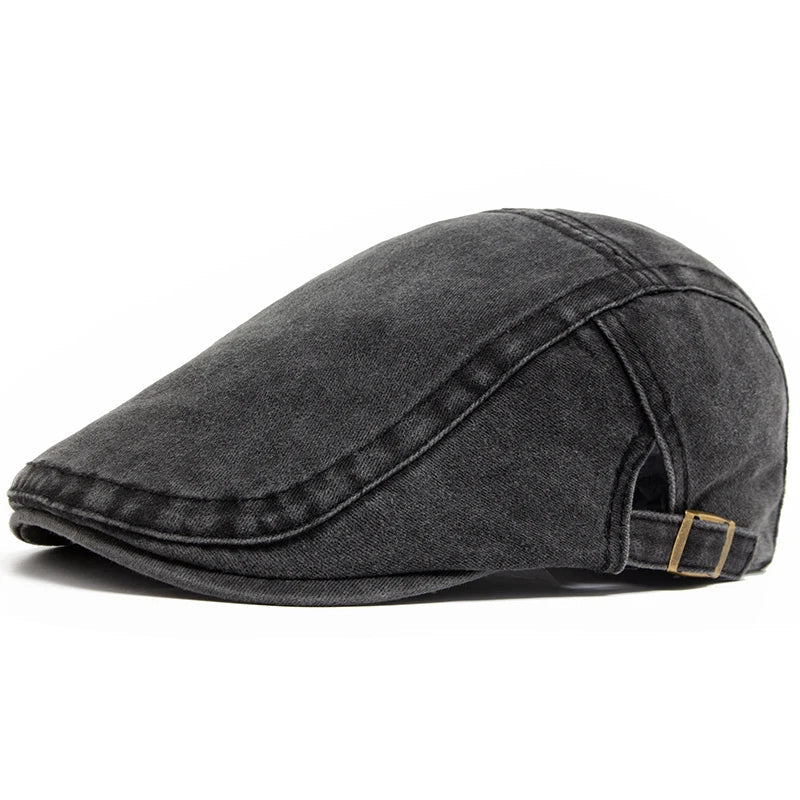 Men's traditional flat cap, offering classic style and superior comfort for daily use.