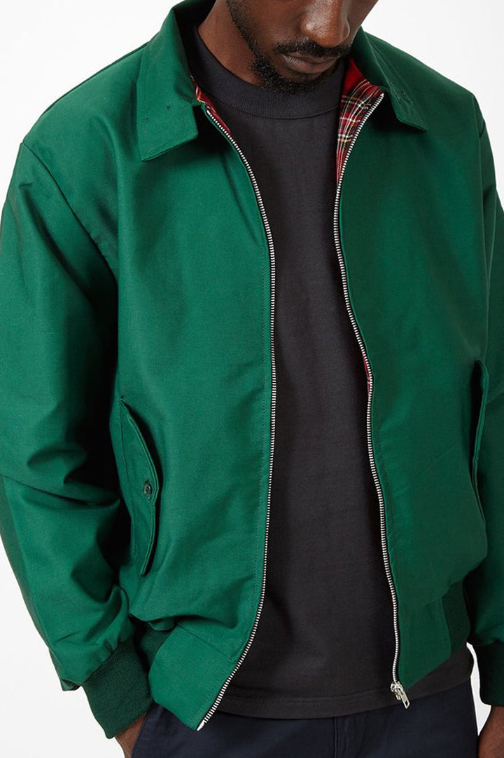 Fall fashion men's Harrington jacket, a must-have classic bomber style.