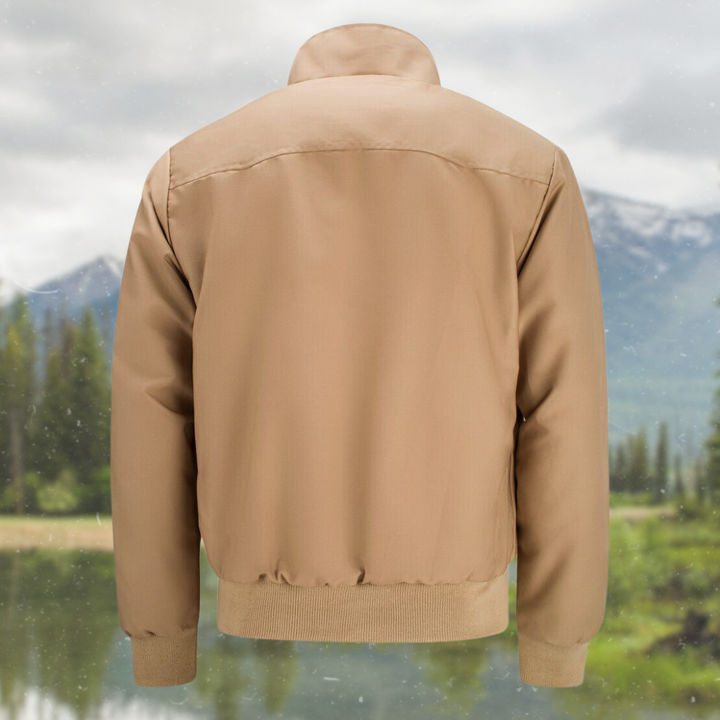 Durable men's Harrington jacket, combining classic style with everyday comfort.