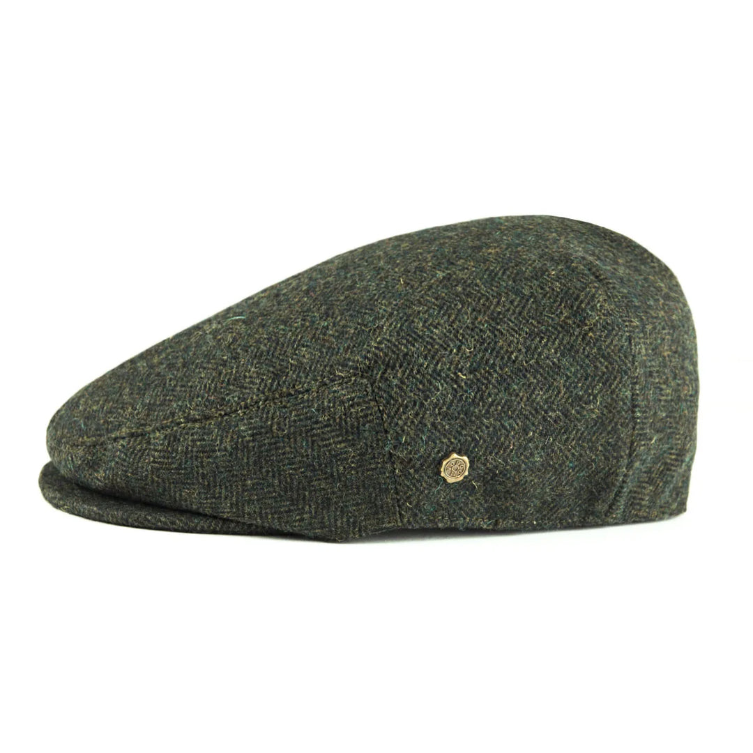 Elegant gentleman's herringbone flat cap, a timeless accessory for distinguished style.