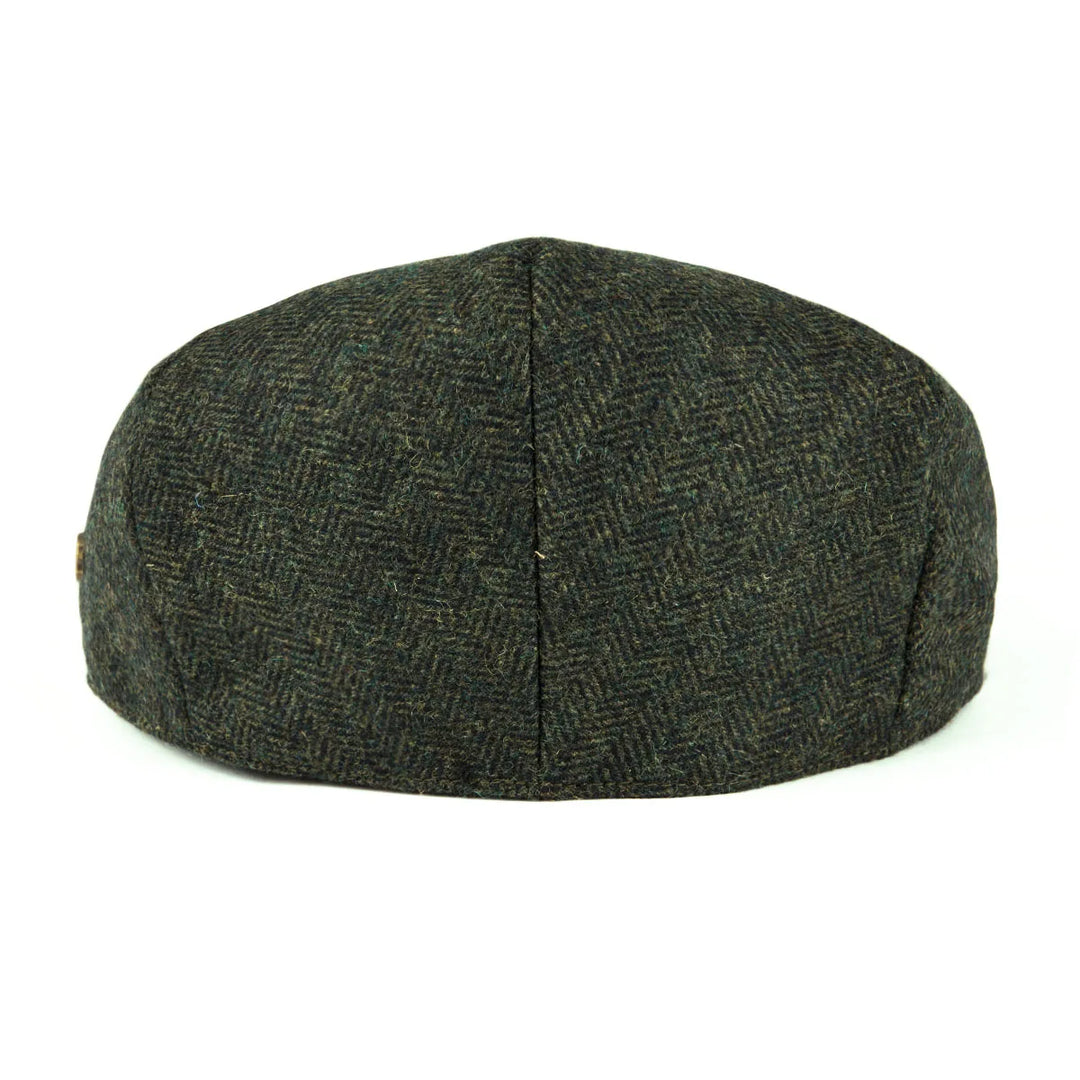 Casual herringbone flat cap for men, a classic headwear accessory for golf & style.