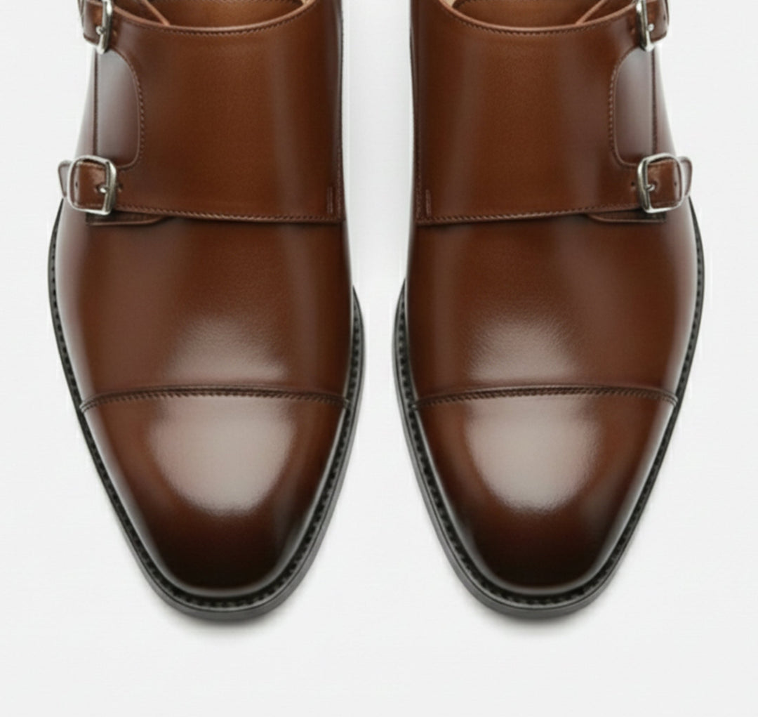 Refined men's slip-on loafers, classic Italian design & Milano silhouette. Elegant & comfortable dress shoes.