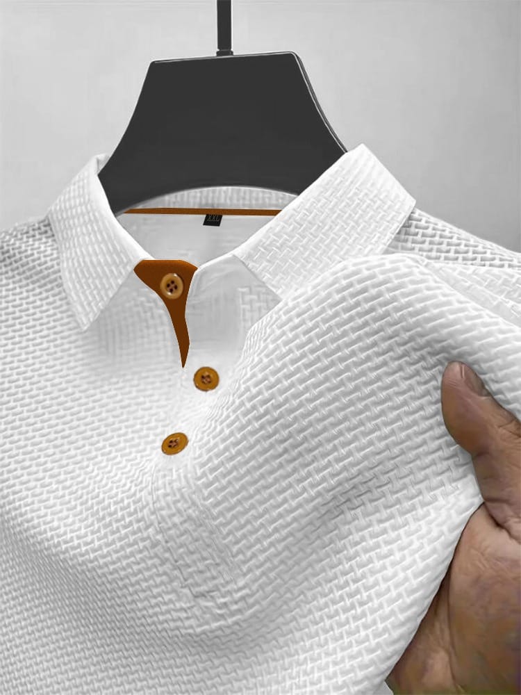 Men's classic knitted polo shirt, short sleeve for casual everyday wear.