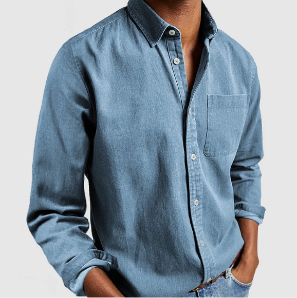 Everyday men's button-down shirt, long sleeve, comfortable and versatile for casual or smart casual looks.