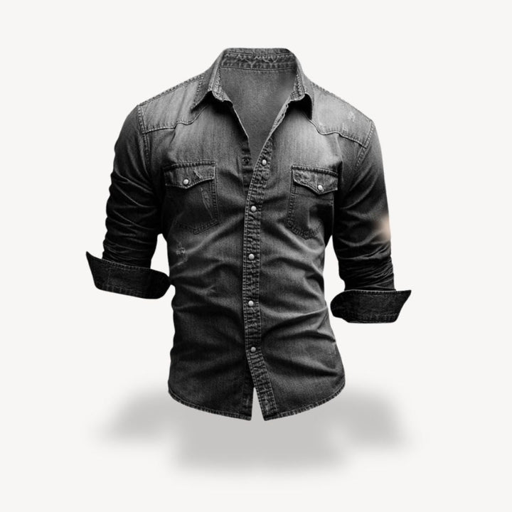 Timeless men's western snap button shirt, long sleeve, offering a comfortable and stylish rugged look.