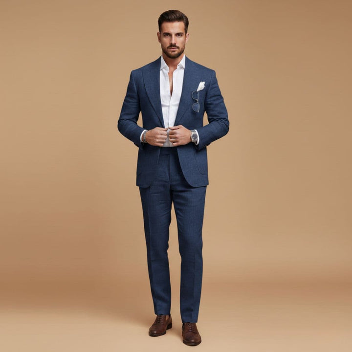 Elegant men's suit featuring a classic notch lapel design.