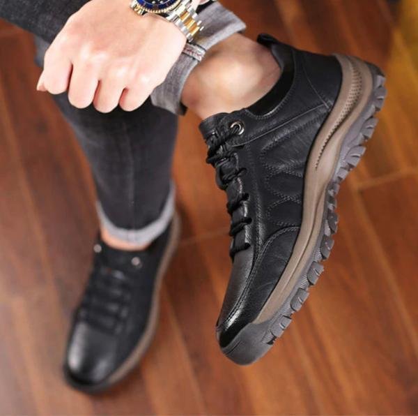 Stylish men's orthopedic casual shoes, providing supportive comfort, waterproof, and slip-resistant.
