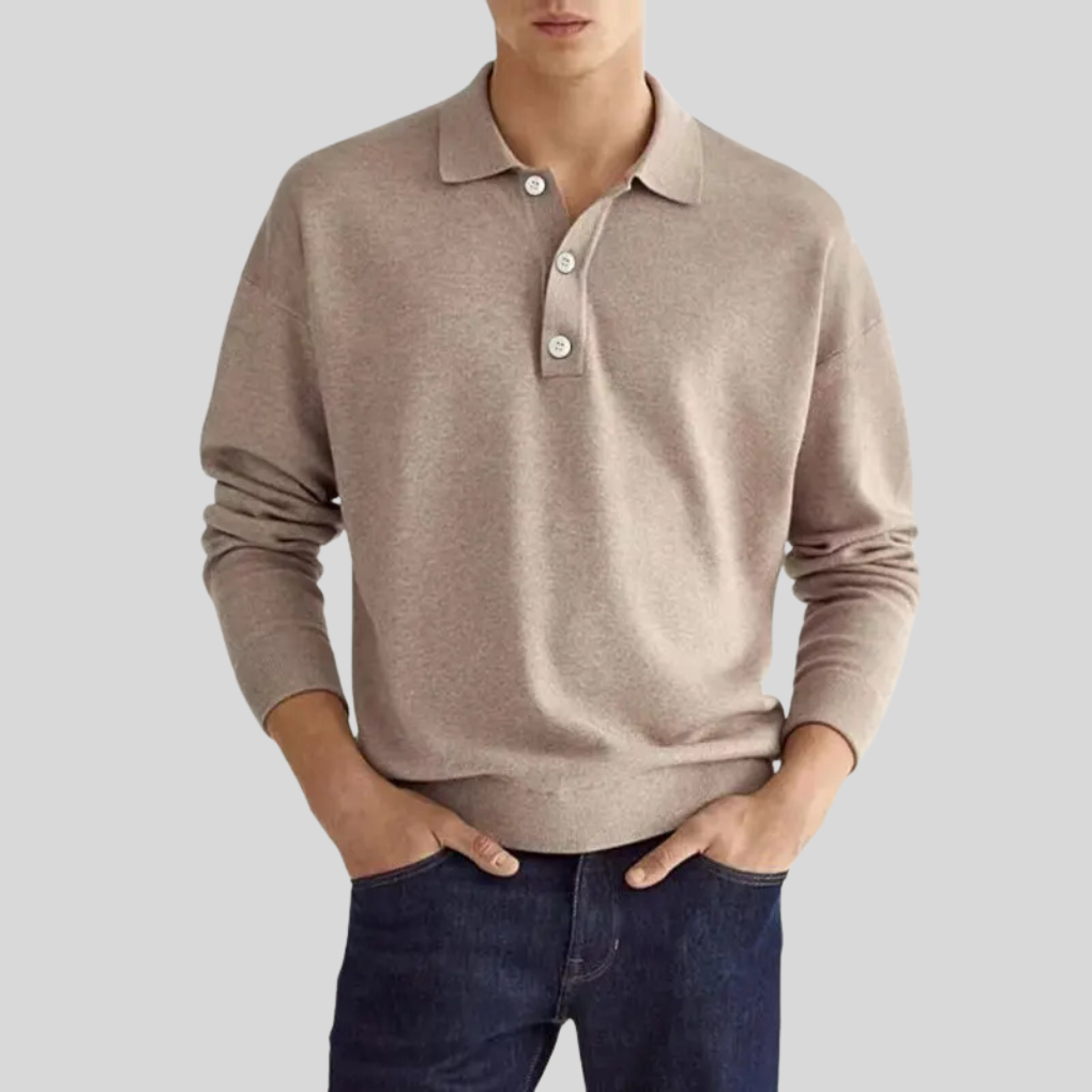 Men's classic polo shirt in a smart, versatile style for casual or dressier occasions. Short sleeve button-up.