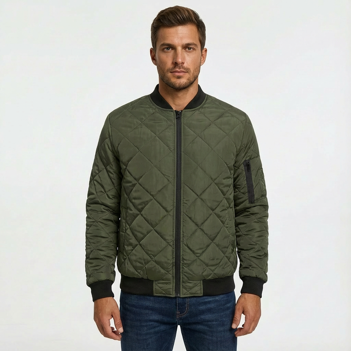 Warm men's autumn/winter quilted bomber jacket with zip front for everyday casual outerwear.