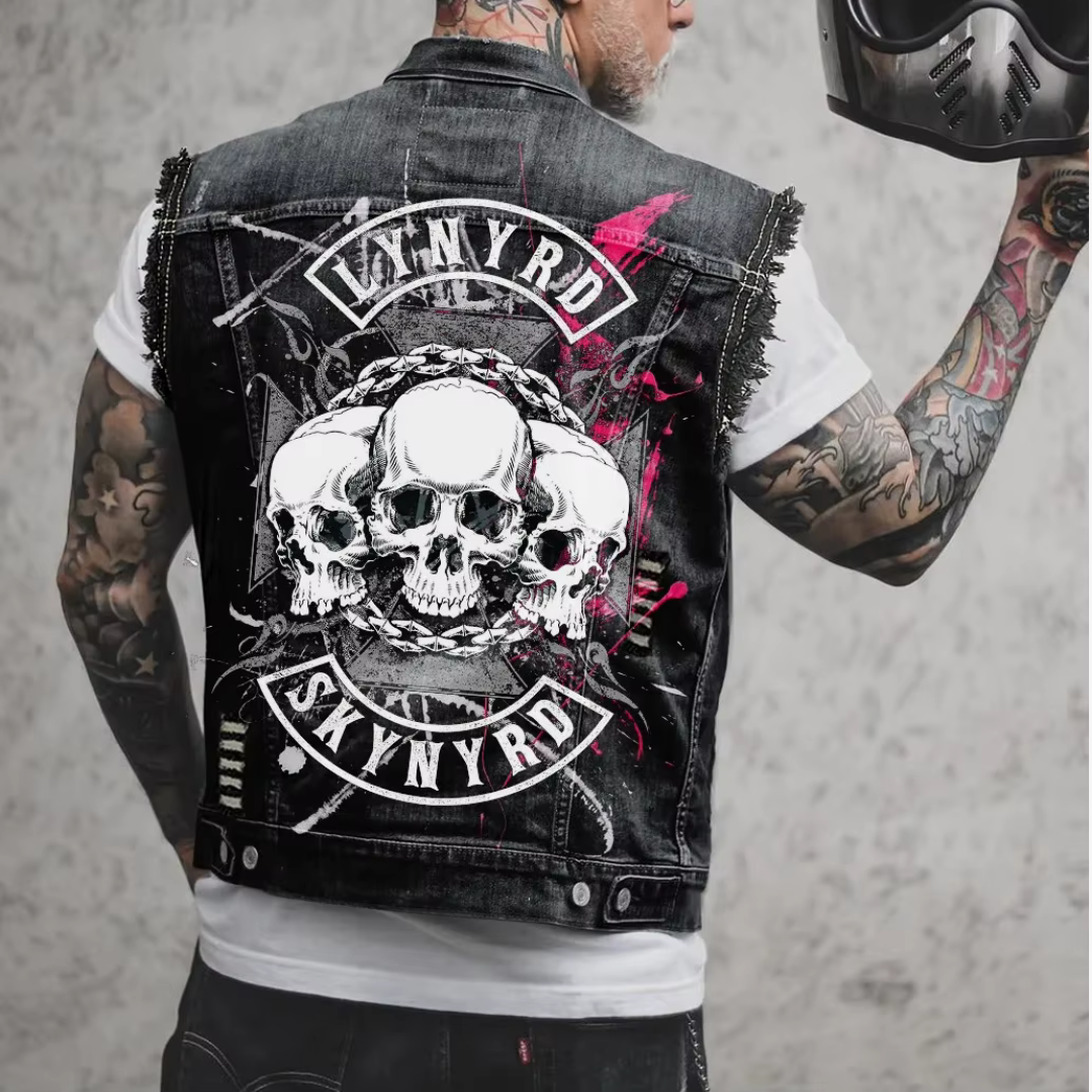 Versatile men's denim trucker vest, retro blue wash, button-up, sleeveless for casual & stylish layering.