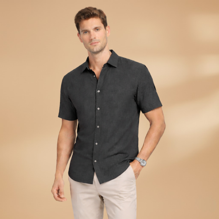 Timeless men's short sleeve button-up shirt, perfect for smart casual summer fashion.