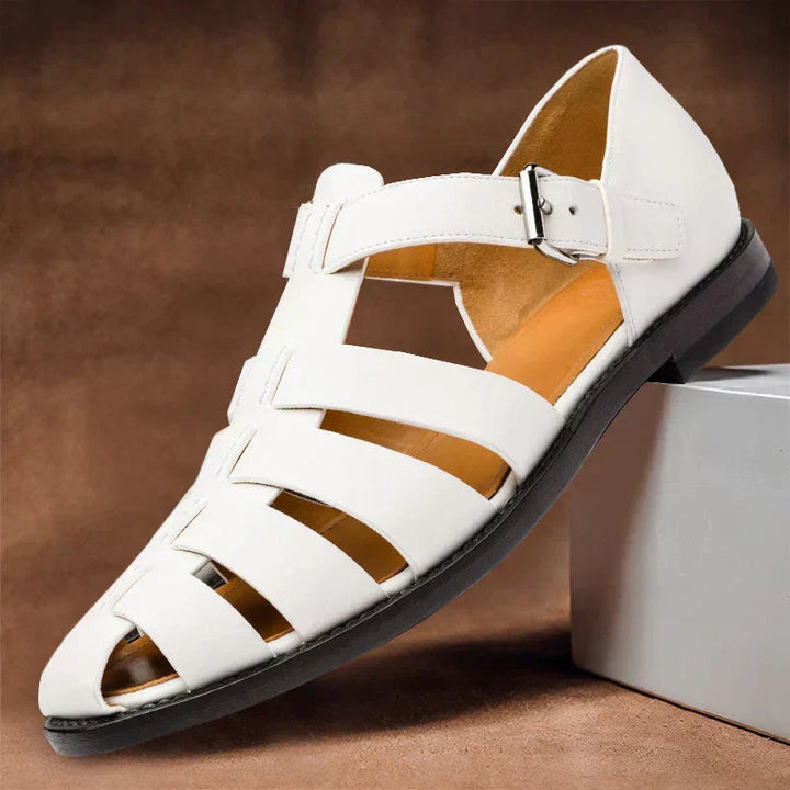 Men's classic strappy sandals for summer, ideal for casual outdoor activities & daily wear. Comfortable open-toe.