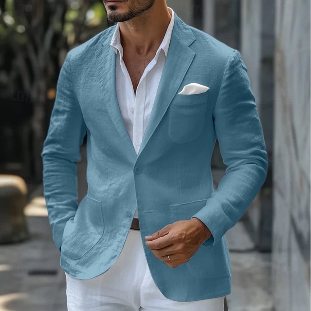 Lightweight men's classic summer blazer with tailored fit, suitable for warm weather smart casual style.