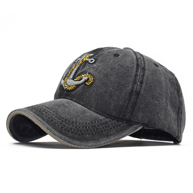 Casual men's washed baseball cap, perfect for everyday wear, outdoor trips, and a vintage look.