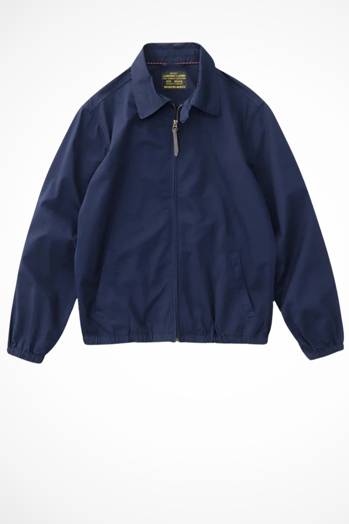 Breathable men's lightweight jacket, featuring a signature Harrington design.