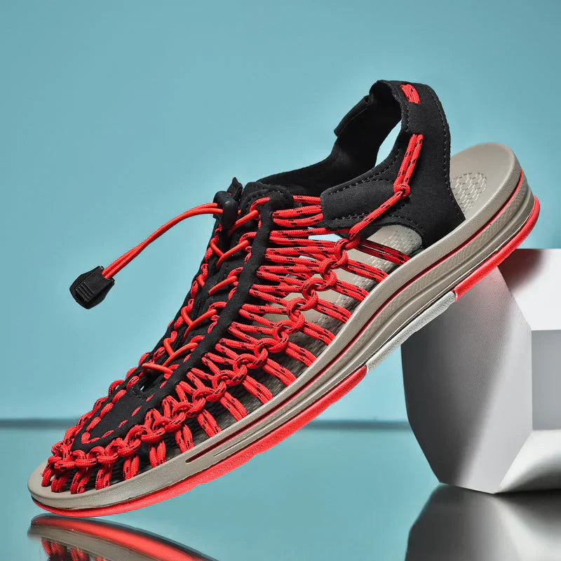 Men's closed toe summer sandals with adjustable lace closure, offering protective & casual style.