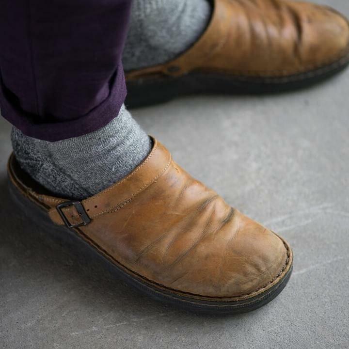 Men's ultimate comfort & support slippers. Stylish casual daily wear footwear for indoor/outdoor activities.