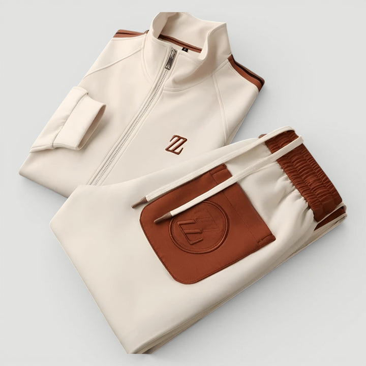 Men's stylish two-piece set, a comfortable casual tracksuit for modern fashion.