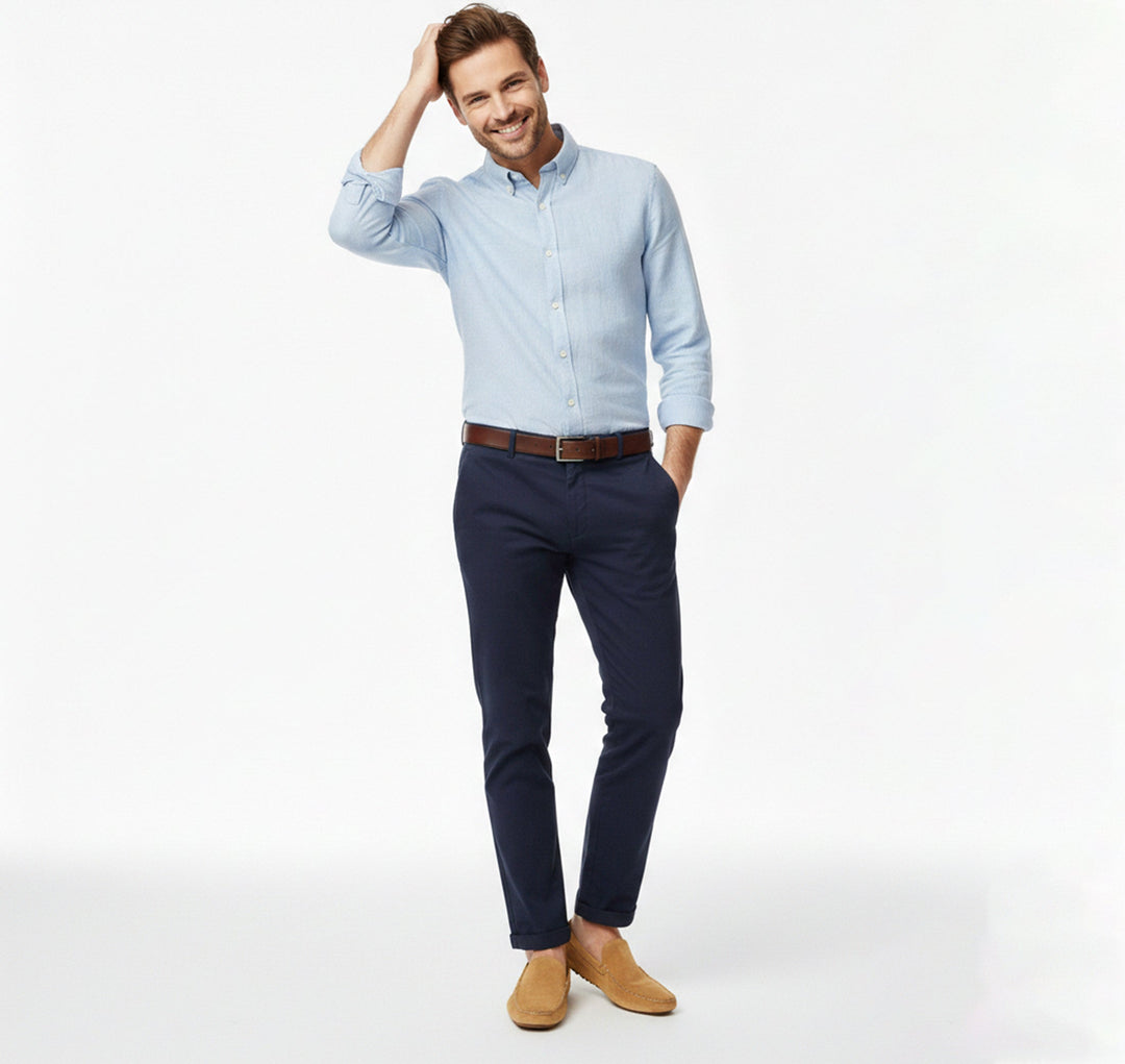 Stylish men's slip-on shoes in a classic design. Casual, comfortable, and versatile for everyday footwear.