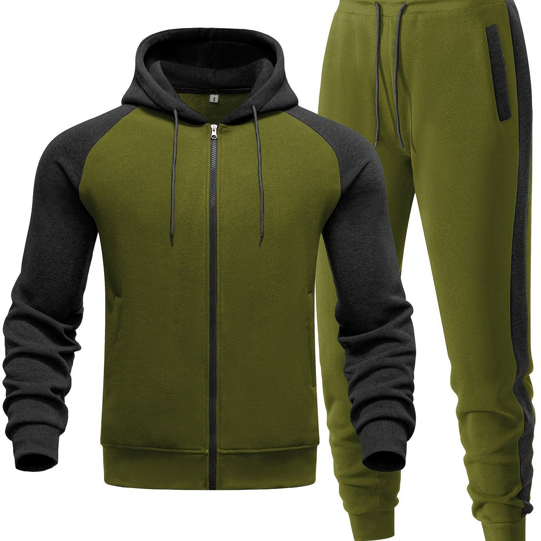 Plush men's comfort set: soft hoodie and jogger pants for ultimate relaxation.