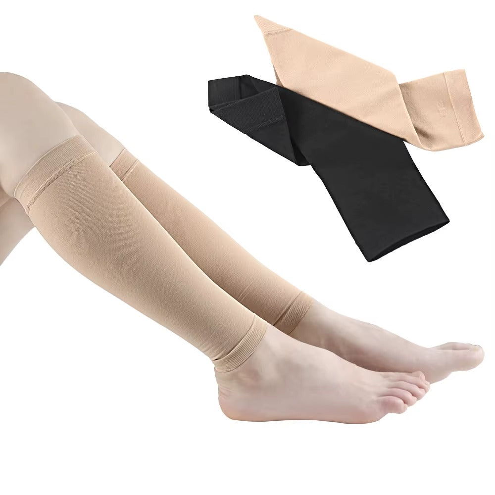 Men's ComfortFlow calf compression socks in black, promoting muscle recovery & healthy circulation.