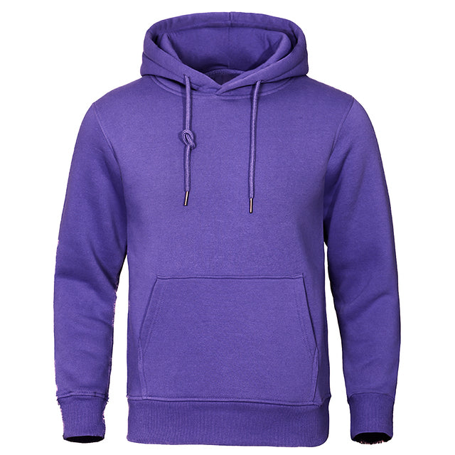 Breathable men's loose-fit hoodie, offering athletic comfort and versatile everyday style.