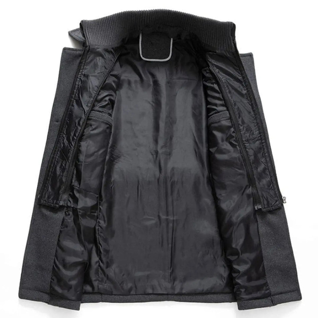 Fashionable men's double-layer winter coat. Tailored long coat with knit collar, offering warmth and style for men's fashion.