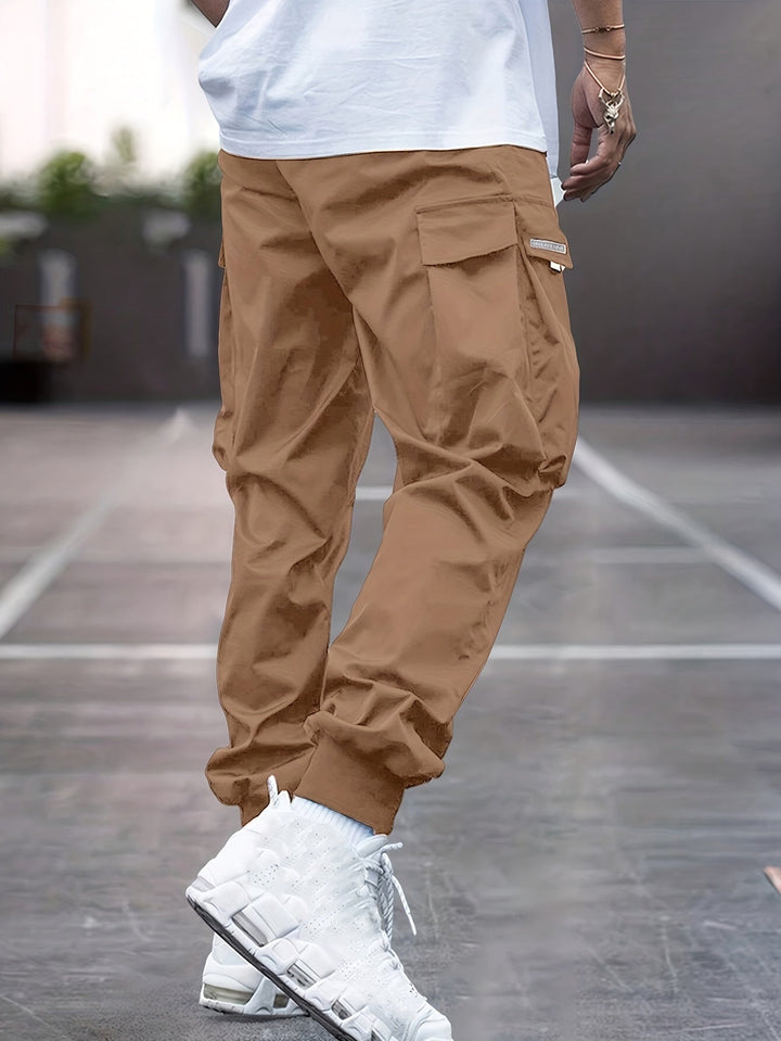 Versatile men's fashion cargo pants with a relaxed, comfortable fit.