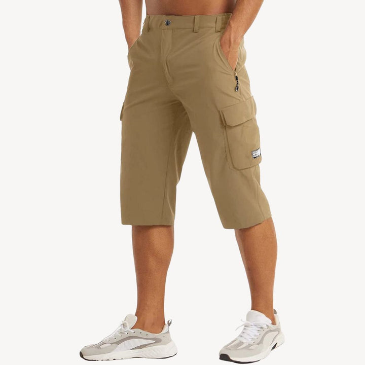 Men's active cargo capri pants, durable multi-pocket 3/4 trousers for sports & outdoor activities.