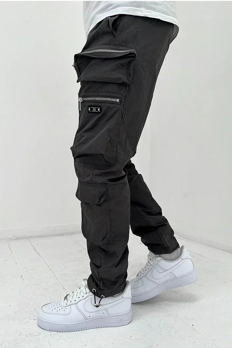 Men's durable cargo pants with multiple utility pockets, comfortable relaxed fit, ideal for workwear & outdoors.