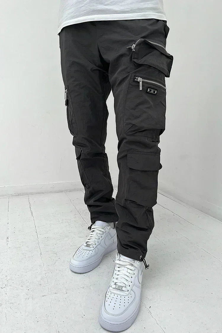 Versatile men's outdoor cargo pants, durable workwear trousers with utility pockets & comfortable fit.