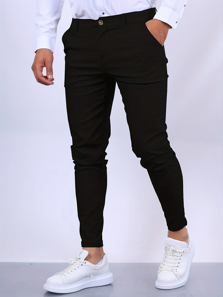 Comfortable men's stretch skinny pants, ideal for dynamic movement & all-day wear.