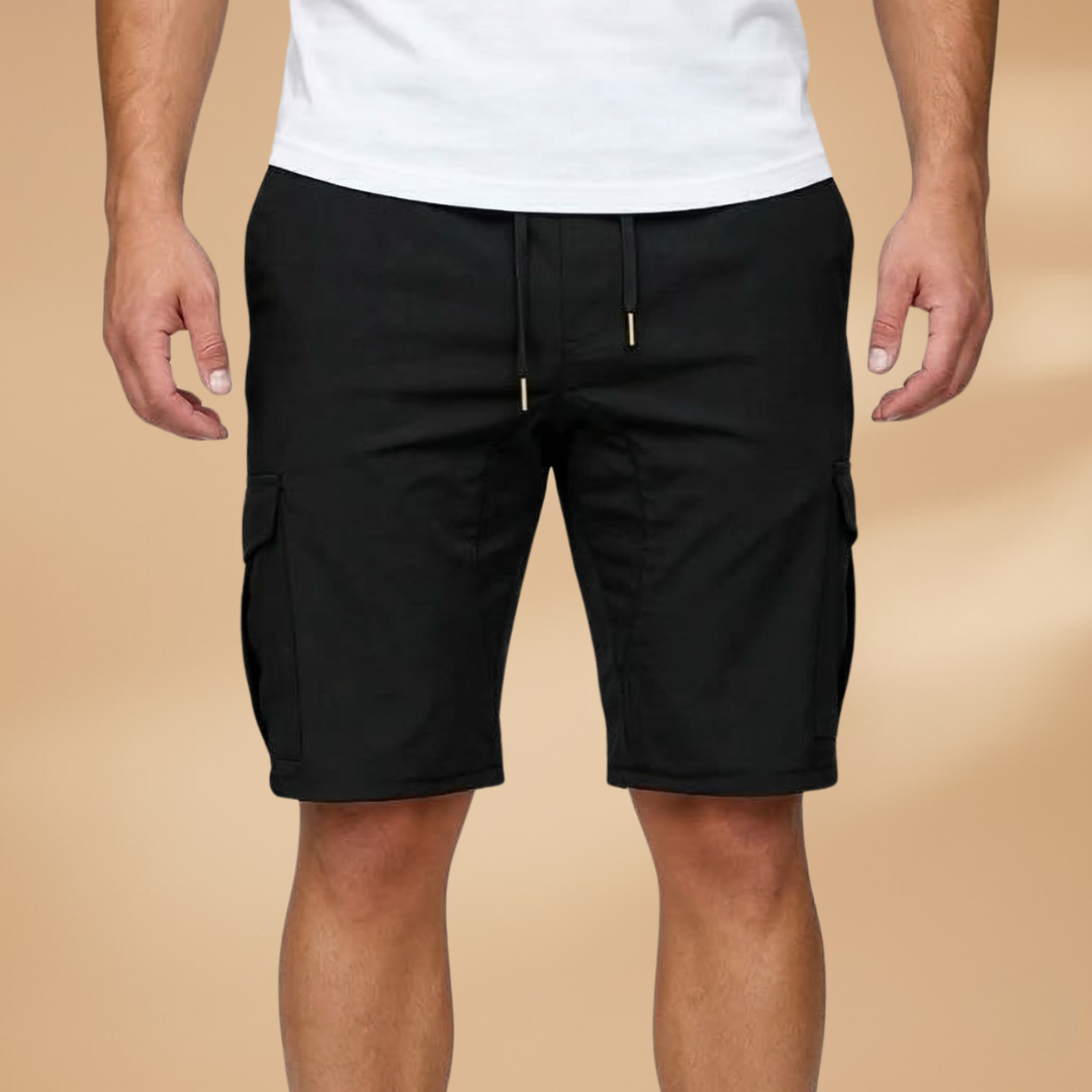 Activewear men's cargo shorts with deep pockets for convenience