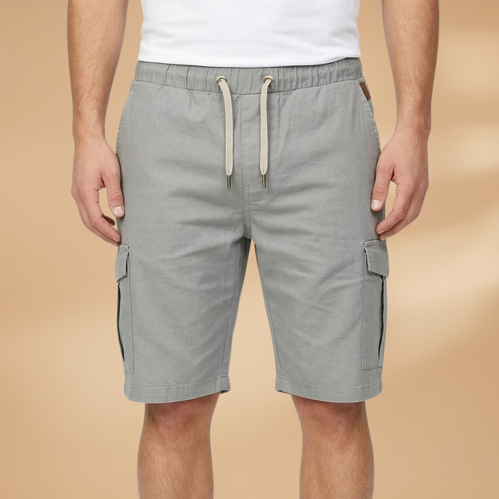 Durable men's multi-pocket cargo shorts for outdoor activities
