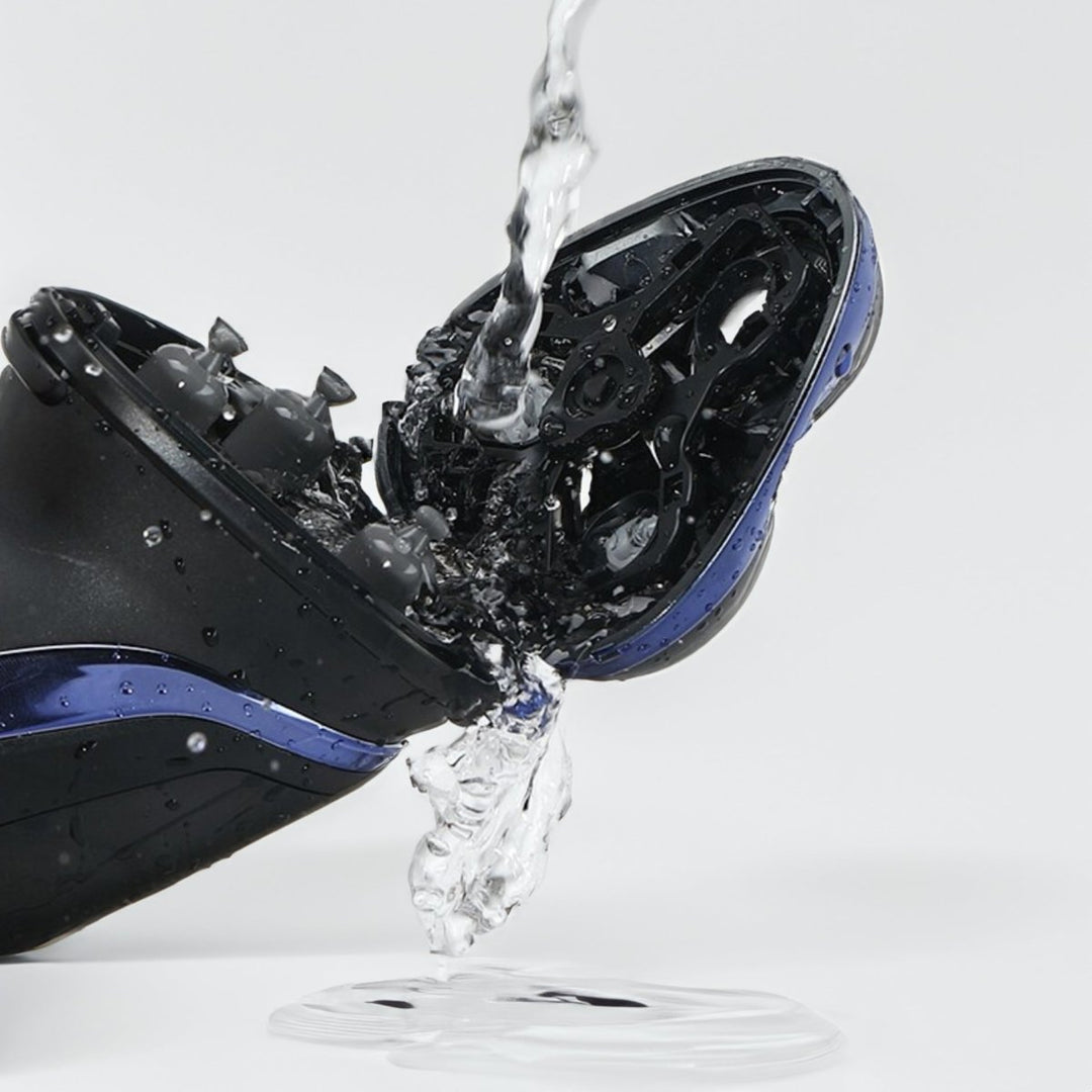 Advanced men's electric shaver with 3D flexible rotary heads for a comfortable, precise, wet/dry shave.