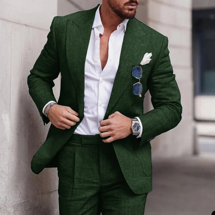 Stylish beige 2-piece men's suit, ideal for spring/summer weddings and formal event wear. Tailored fit.