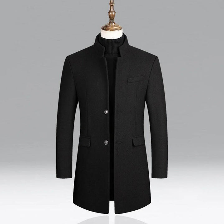 Stylish men's long overcoat, classic and formal, perfect for winter fashion and sophisticated attire.