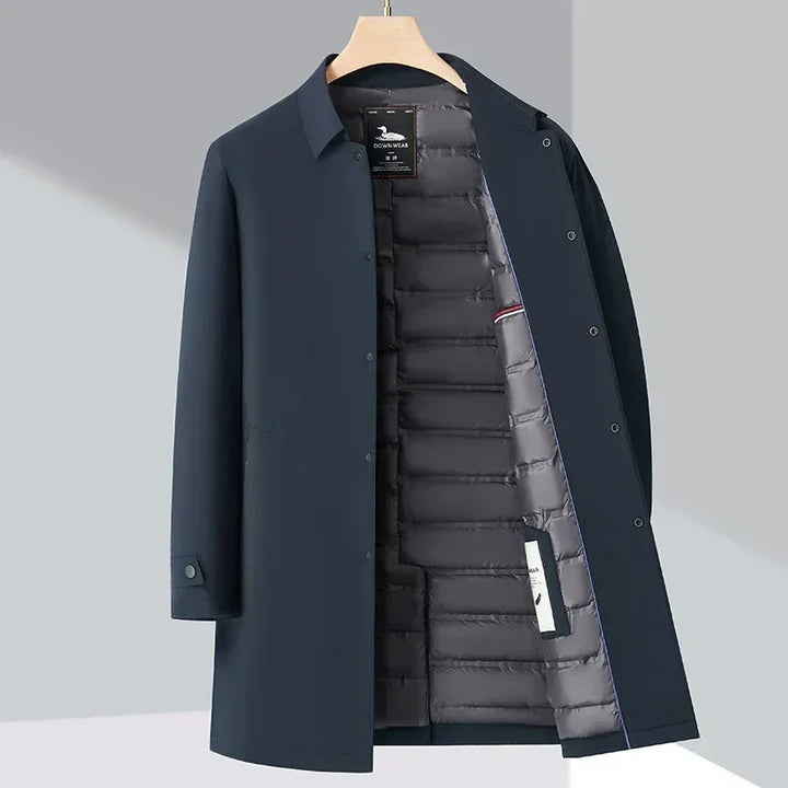 Men's elegant trench coat, warm & water-repellent, perfect for fall and winter. Timeless tailored fit.