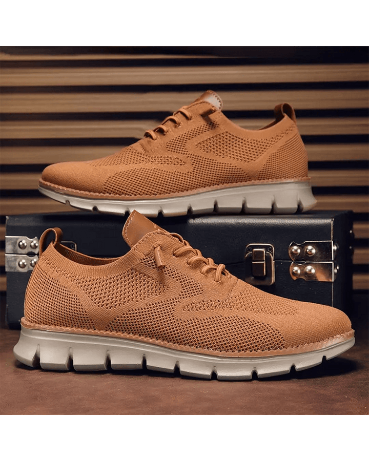 Lightweight men's footwear, versatile trainers, suitable for daily fashion.
