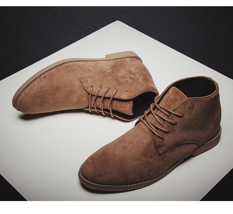 Durable and comfortable men's fashion boots, ideal for everyday smart casual style.