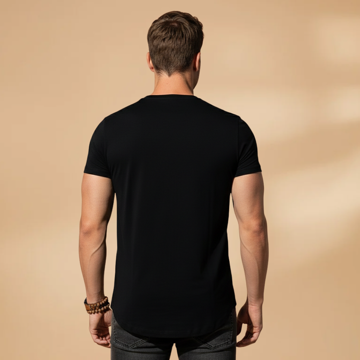 Quick-dry men's fitness t-shirt, fitted for gym workouts. Enhance performance with this athletic activewear.