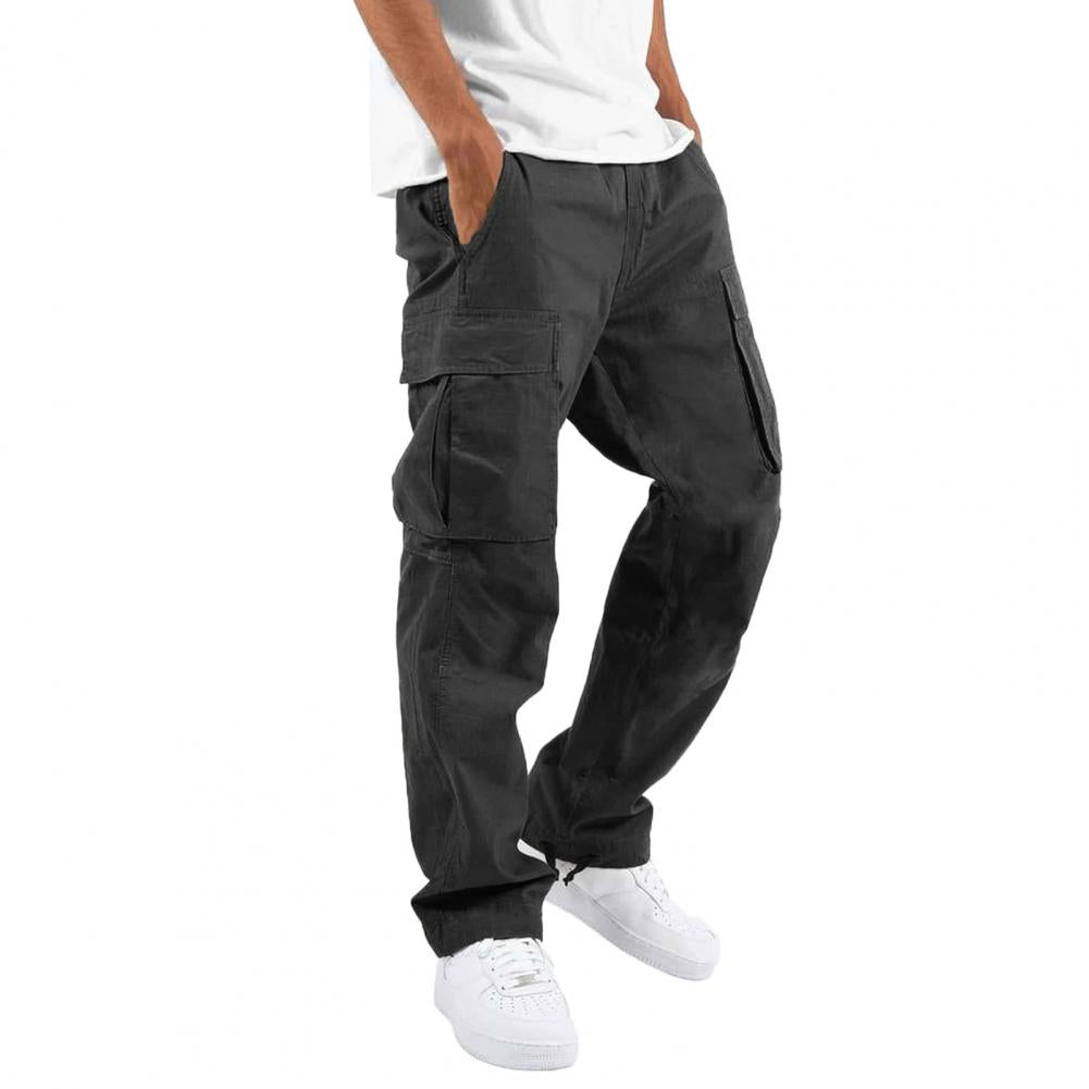 Stylish men's cargo pants in a modern fit, ensuring comfort and versatility for all-day wear with practical pockets.