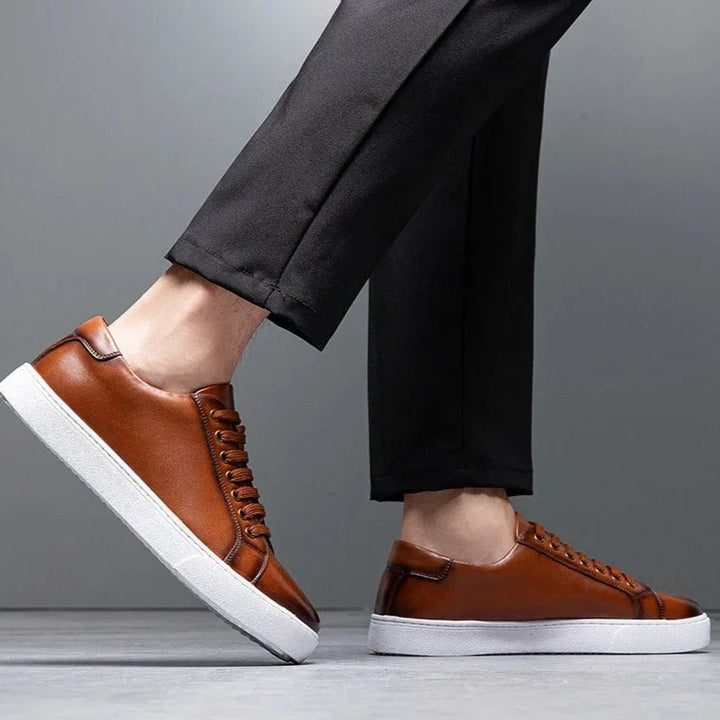 Versatile men's formal lace-up shoes, ideal for modern men's style.