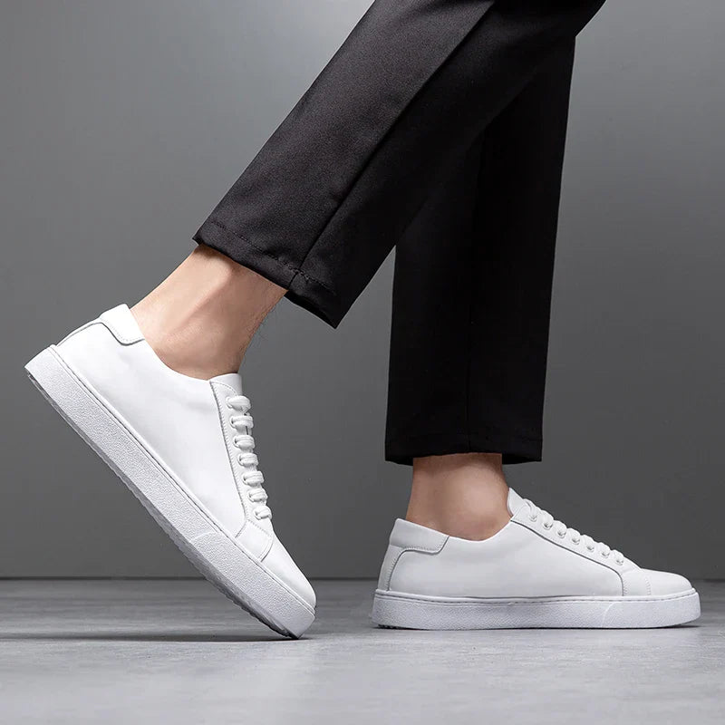 Versatile men's lace-up trainers, smart casual and comfortable footwear.
