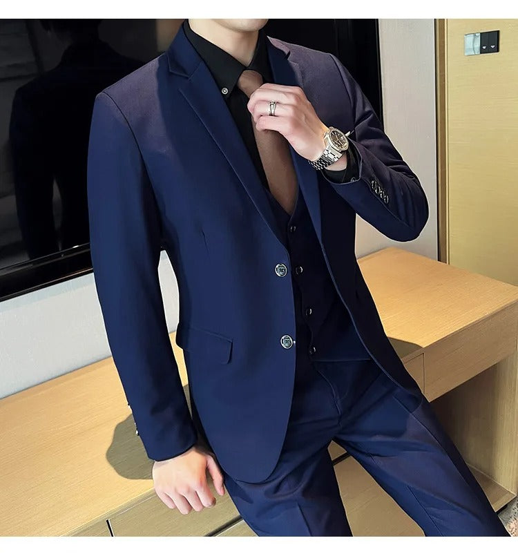 Elegant men's classic three-piece suit, notch lapel, perfect for a groom or groomsmen.