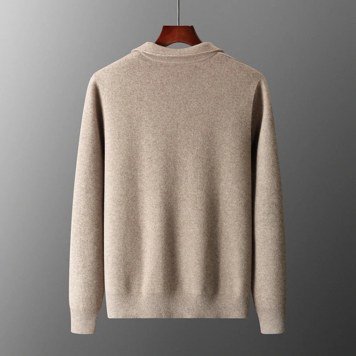 Full-zip men's collared knit sweater with long sleeves, offering smart casual versatility & modern appeal.