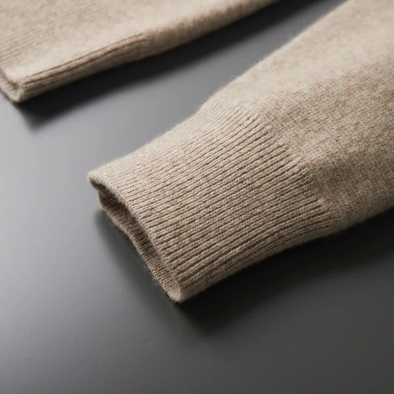 Stylish men's full-zip knit sweater, a versatile collared top for smart casual fashion & layering.