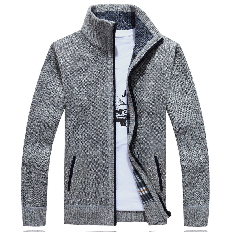 Versatile men's full zip jacket, stand collar, soft plaid lining. Great for casual style.