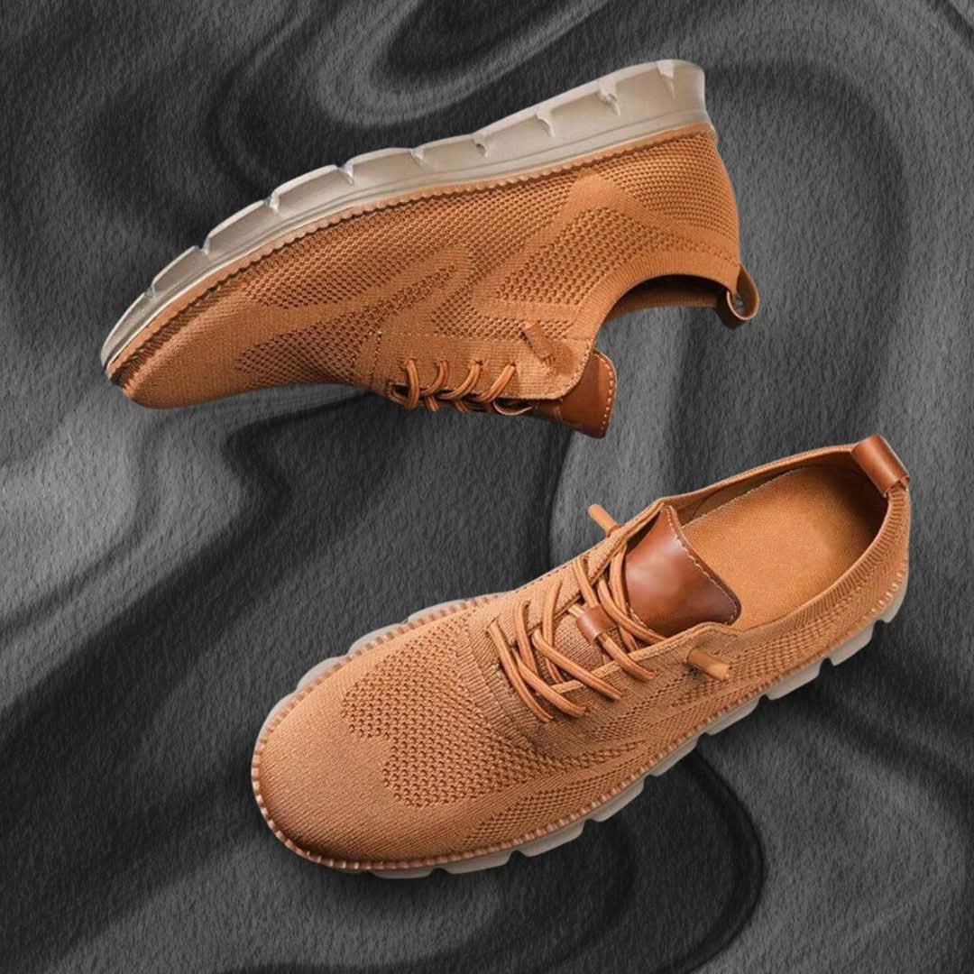 Lightweight Harry men's walking shoes, ideal for all-day casual wear.