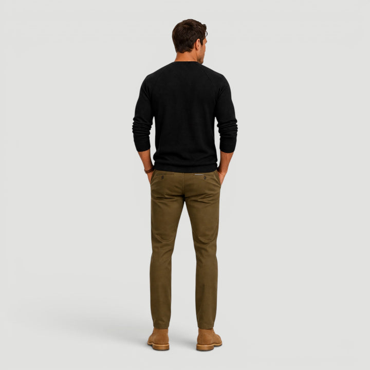 Fashionable men's Henley sweater, a versatile long sleeve knit with button neck for casual & stylish outfits.